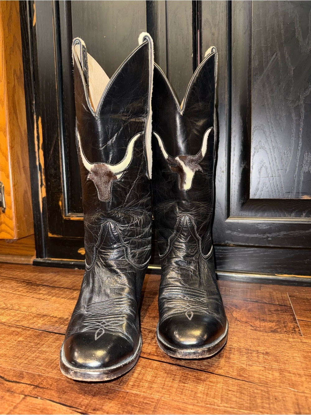 Vintage Larry Mahan Black Leather Cowboy Boots – Men’s Size 9D
